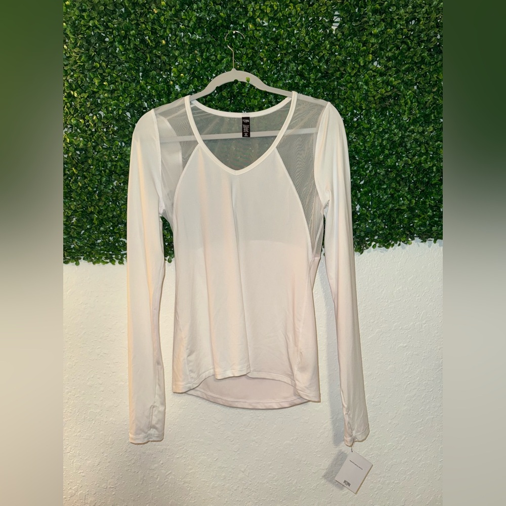 Victoria’s Secret White Long-Sleeve Active Top Size XS - NWT